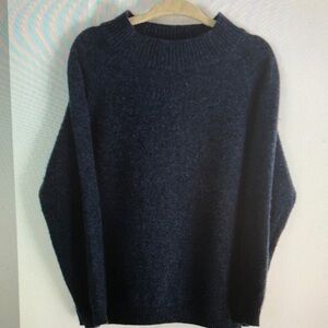 Men's Navy Sweater